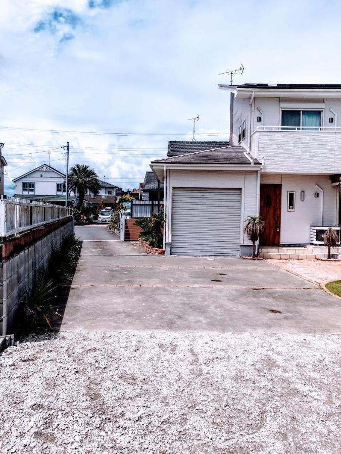 海まで3分bbqテラス付き貸別荘 バケーションレンタルハウス Nalu Resort Japan Ichinomiya  Exteriör bild